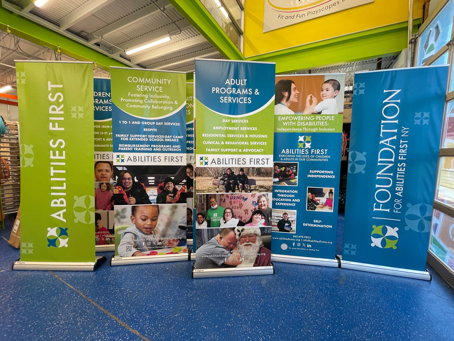 Imagine 800 Retractable Banner Stand